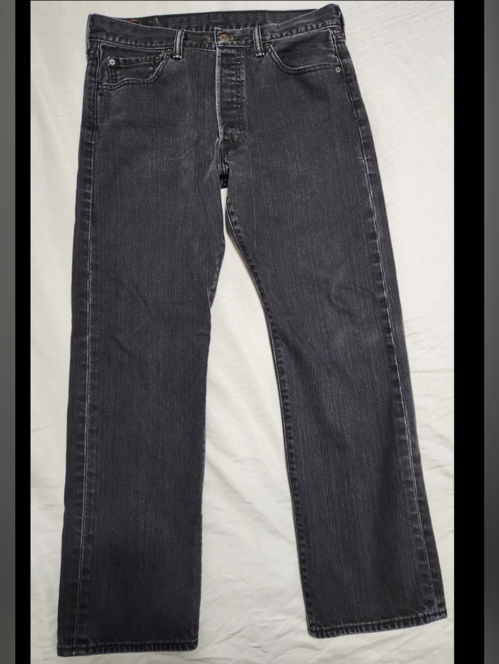 Levi's 501 Original Men's Jeans W34 L30 Faded Black Charcoal Button Fly Straight